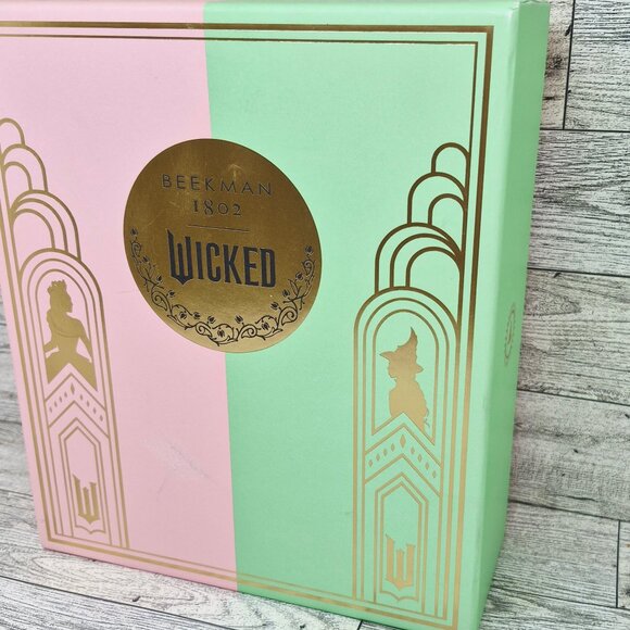 Beekman 1802 x Wicked Beautiful Body Care Gift Set GLINDA Limited Edition - Picture 2 of 12